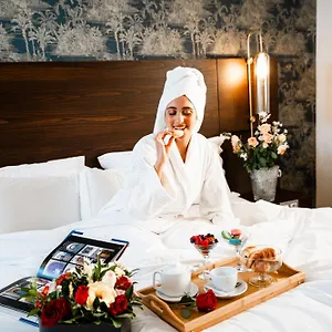 4* Hotel Fourteen Ain Sebaa